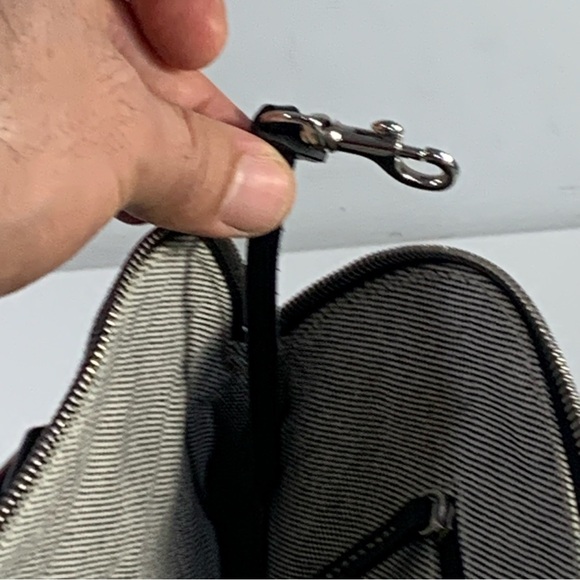 Dooney & Bourke Grey Donegal Crest Domed Satchel Black Leather Double Handles - Picture 3 of 16